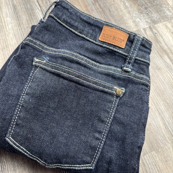 Judy Blue Mom Jean Women's 3/26 Dark Wash‎ - Picture 1 of 6